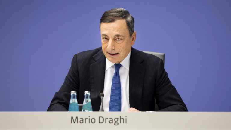 European Central Bank Sees No Current Threat from Cryptocurrency