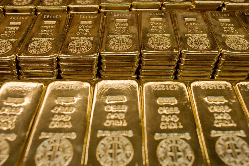 Gold prices edge higher in early Asia with China, Iran in focus