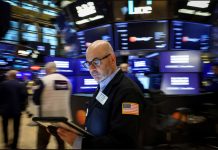 Wall St Slips As Oil Jumps On Renewed Mideast Concerns Wall St Slips As Oil Jumps On Renewed Mideast Concerns