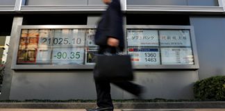 Asian Stocks Slide, Investors Rush To Yen And Bonds Asian Stocks Slide, Investors Rush To Yen And Bonds
