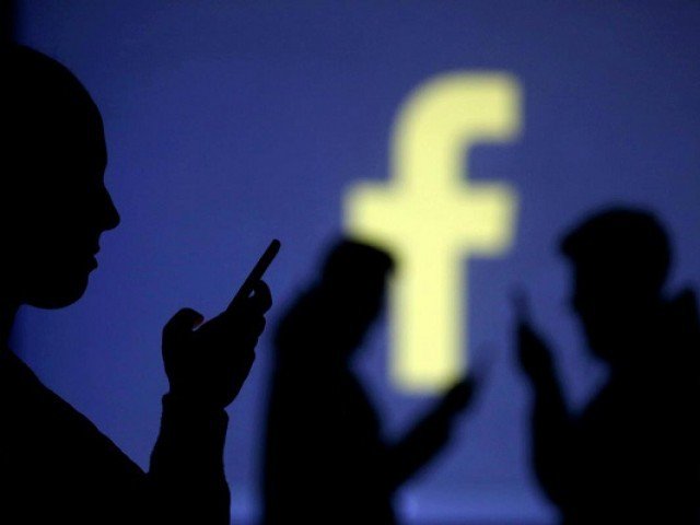 Facebook launches searchable archive of U.S. political ads