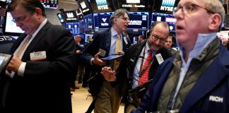 Global Markets: Stocks, dollar gain as U.S. tax plan advances Global Markets: Stocks, dollar gain as U.S. tax plan advances