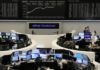 Global Stocks Slip Amid Lack Of Detail On Trade Deal