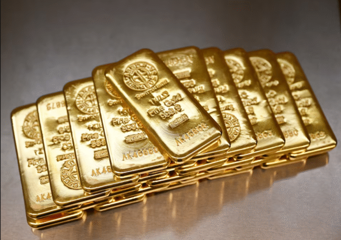 Gold Leaps To Record High, Dollar Drops As US Prosecutors Target Fed's Powell