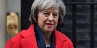 May Calls for Unity in 2017 as Divided U.K. Prepares for Brexit May Calls for Unity in 2017 as Divided U.K. Prepares for Brexit