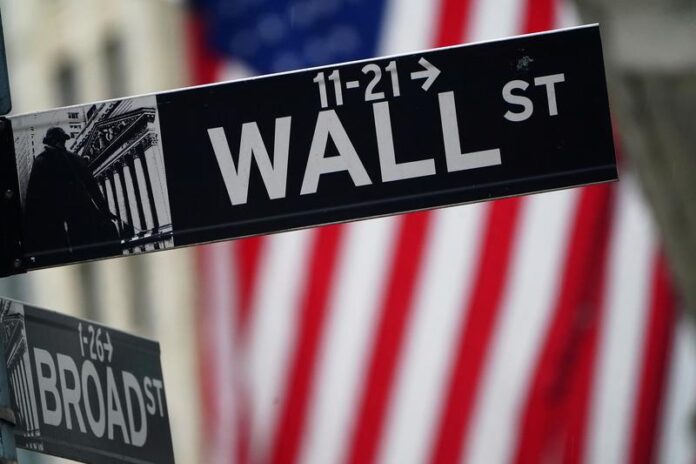 Wall St Futures Rise Ahead Of Earnings, Data; Israel-Hamas Conflict Weighs