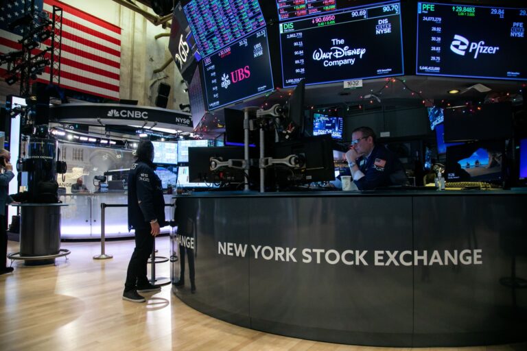 Stocks Rise With Earnings Expectations At Record: Markets Wrap
