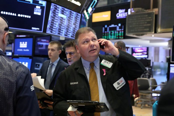 Stock Futures Dip As Trade Uncertainty, Growth Worries Weigh