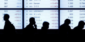 Stocks Sag, Bond Yields Firm As Yen Sinks Further Stocks Sag, Bond Yields Firm As Yen Sinks Further