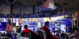 Stocks Rise With Futures As Trade Tensions Ease: Markets Wrap Stocks Rise With Futures As Trade Tensions Ease: Markets Wrap