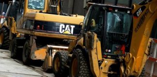 U.S. capital goods orders rise solidly; GDP revised up U.S. capital goods orders rise solidly; GDP revised up