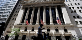 Wall Street Climbs On Merger Deals, Vaccine Hopes Wall Street Climbs On Merger Deals, Vaccine Hopes