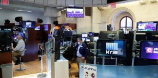 Wall Street Advances On Vaccine Hopes, Pepsi Boost Wall Street Advances On Vaccine Hopes, Pepsi Boost