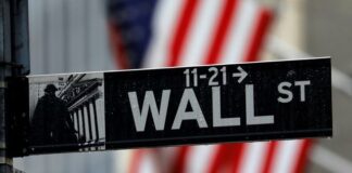 Wall St Headed Higher As Travel Stocks Rally On Vaccine Roll-Out Wall St Headed Higher As Travel Stocks Rally On Vaccine Roll-Out