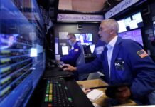 Wall St Set For Higher Open As Chip Stocks Bounce Back After Selloff