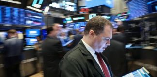 Wall St. Pressured As Huawei Fallout Hits Tech Shares Wall St. Pressured As Huawei Fallout Hits Tech Shares