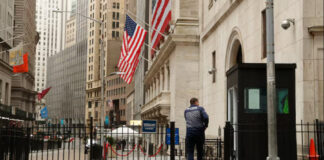 Wall St Eyes Election-Strewn June, Jobs week Wall St Eyes Election-Strewn June, Jobs week