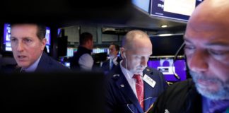 Wall Street steigt nachdem sich Hoffnungen im Handelskrieg mehren Wall Street Rises On Trade Hopes; Boeing Keeps Gains In Check