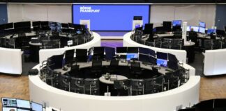 Wall Street Puts Floor Under Stocks, Crude Steadies Wall Street Puts Floor Under Stocks, Crude Steadies