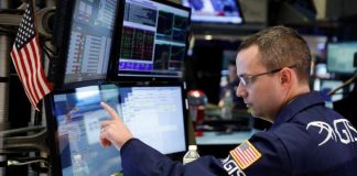 Wall St. lower as Fed uncertainty weighs on bank stocks Wall St. lower as Fed uncertainty weighs on bank stocks