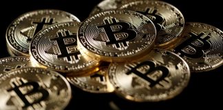 Dollar knocked by New York explosion, Bitcoin futures steal spotlight Dollar knocked by New York explosion, Bitcoin futures steal spotlight